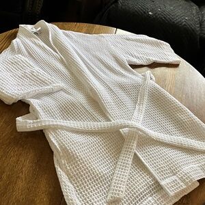 Nordstrom White Textured Knit Robe